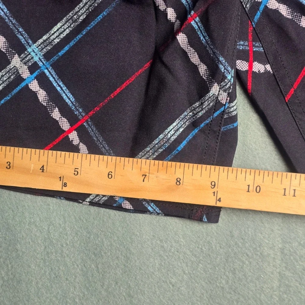 Quiksilver‎ Boys Plaid Board Shorts Size 8 Swim Trunks Black Blue Red 2540565059